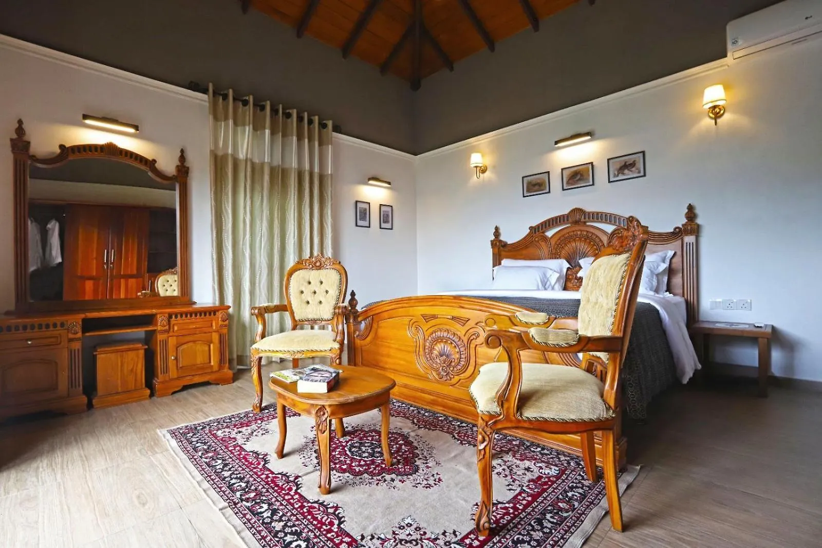 Gannoru Hatana Villa Kandy